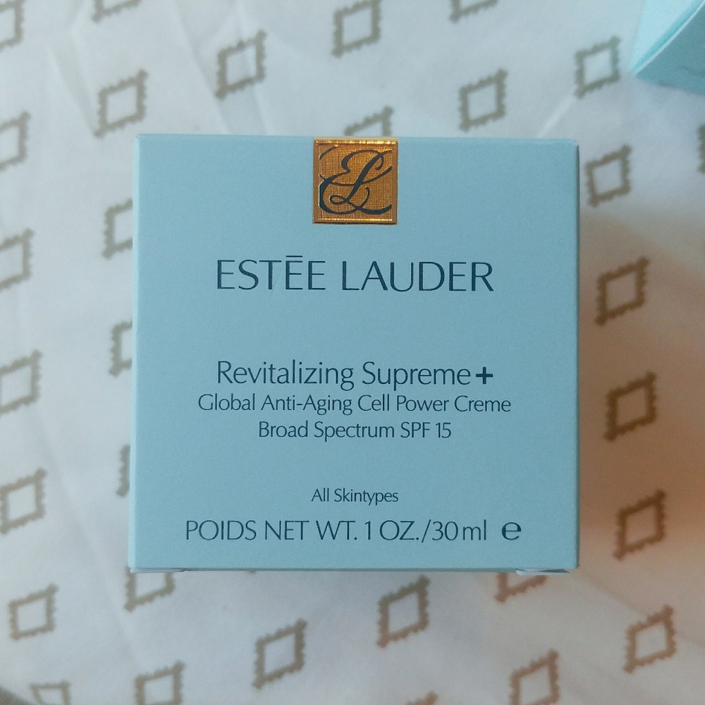 Estee Lauder Revitalizing Supreme 1oz